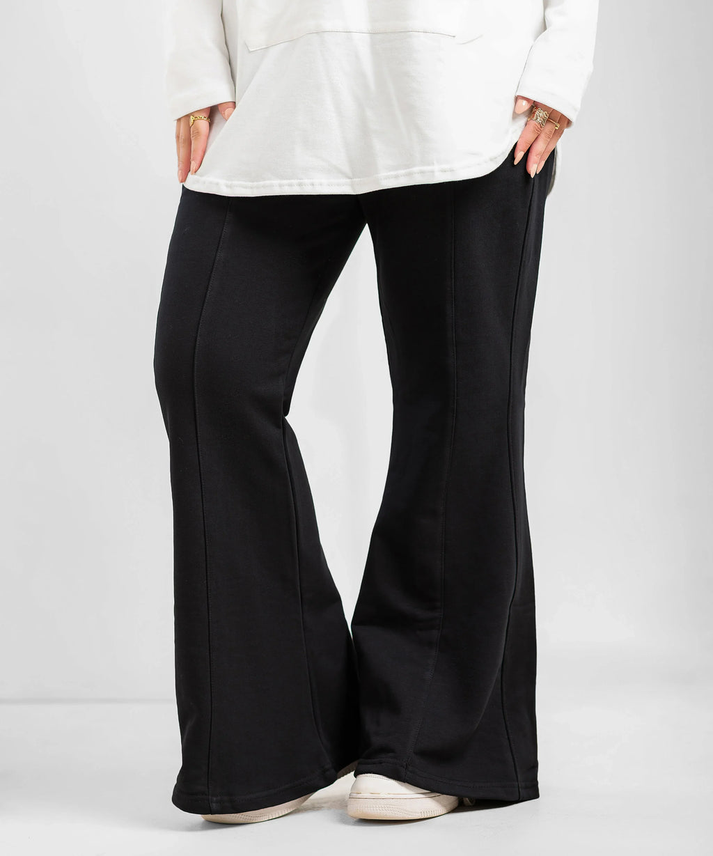Elegant Charleston Flare Pants - Classic Fit & Premium Comfort - Akira #  #